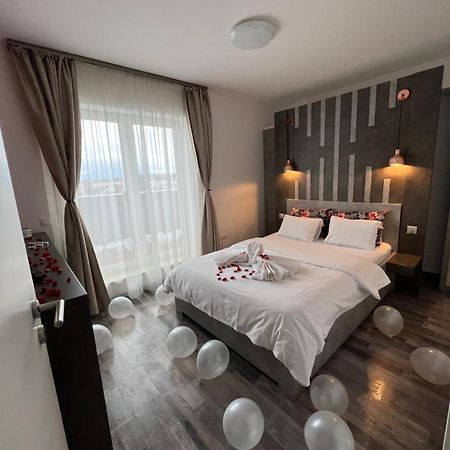 Moncler Residence Braşov Extérieur photo